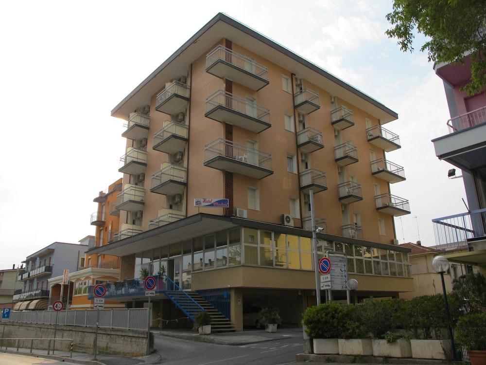 Hotel Madrid Rimini Exterior photo