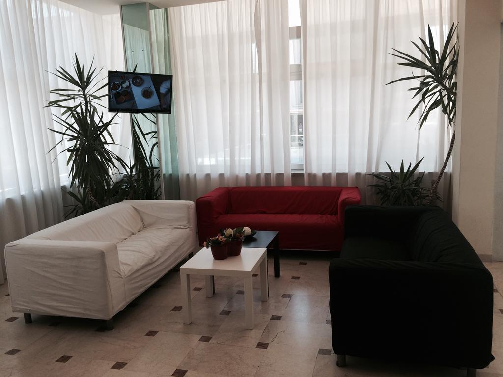 Hotel Madrid Rimini Exterior photo