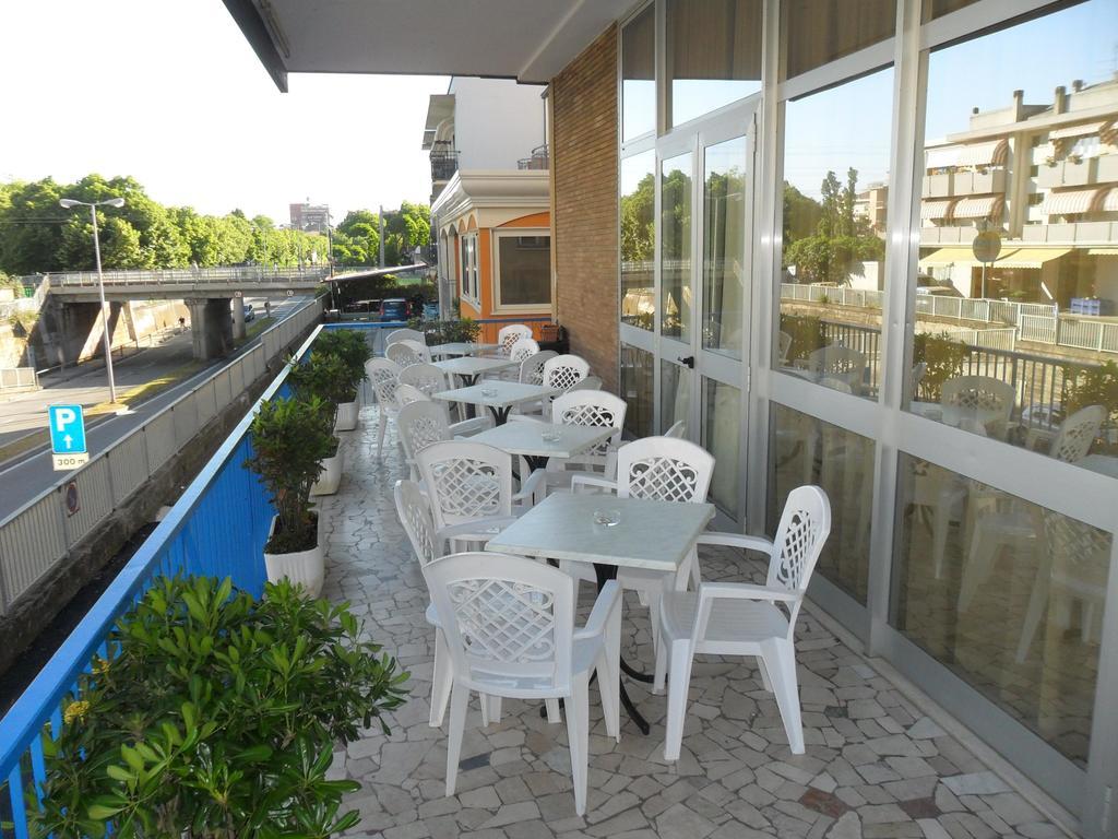 Hotel Madrid Rimini Room photo
